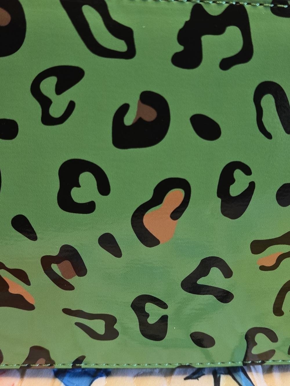 NWT Vegan Leopard Print Dome Satchel - Green - Picture 2 of 8